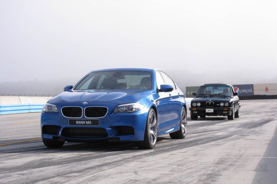  BMW M5 2012 года  (фото 30 из 319)